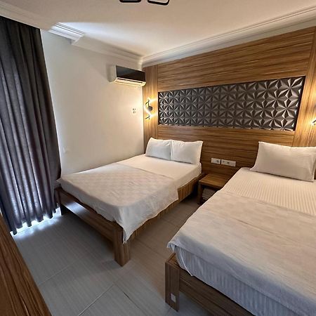 Royal Ezel Hotel Antalia Esterno foto