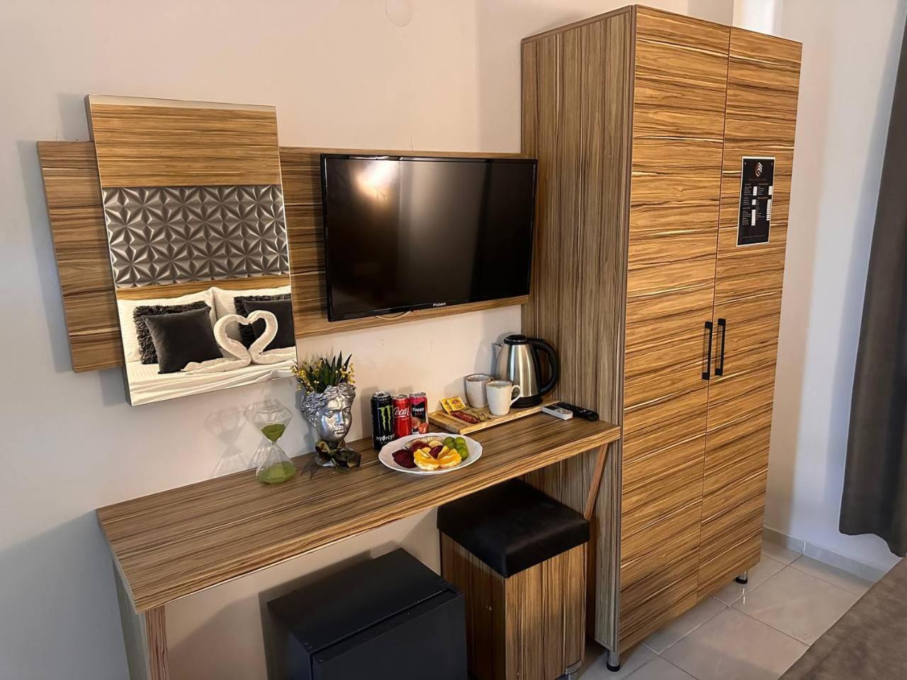 Royal Ezel Hotel Antalia Esterno foto