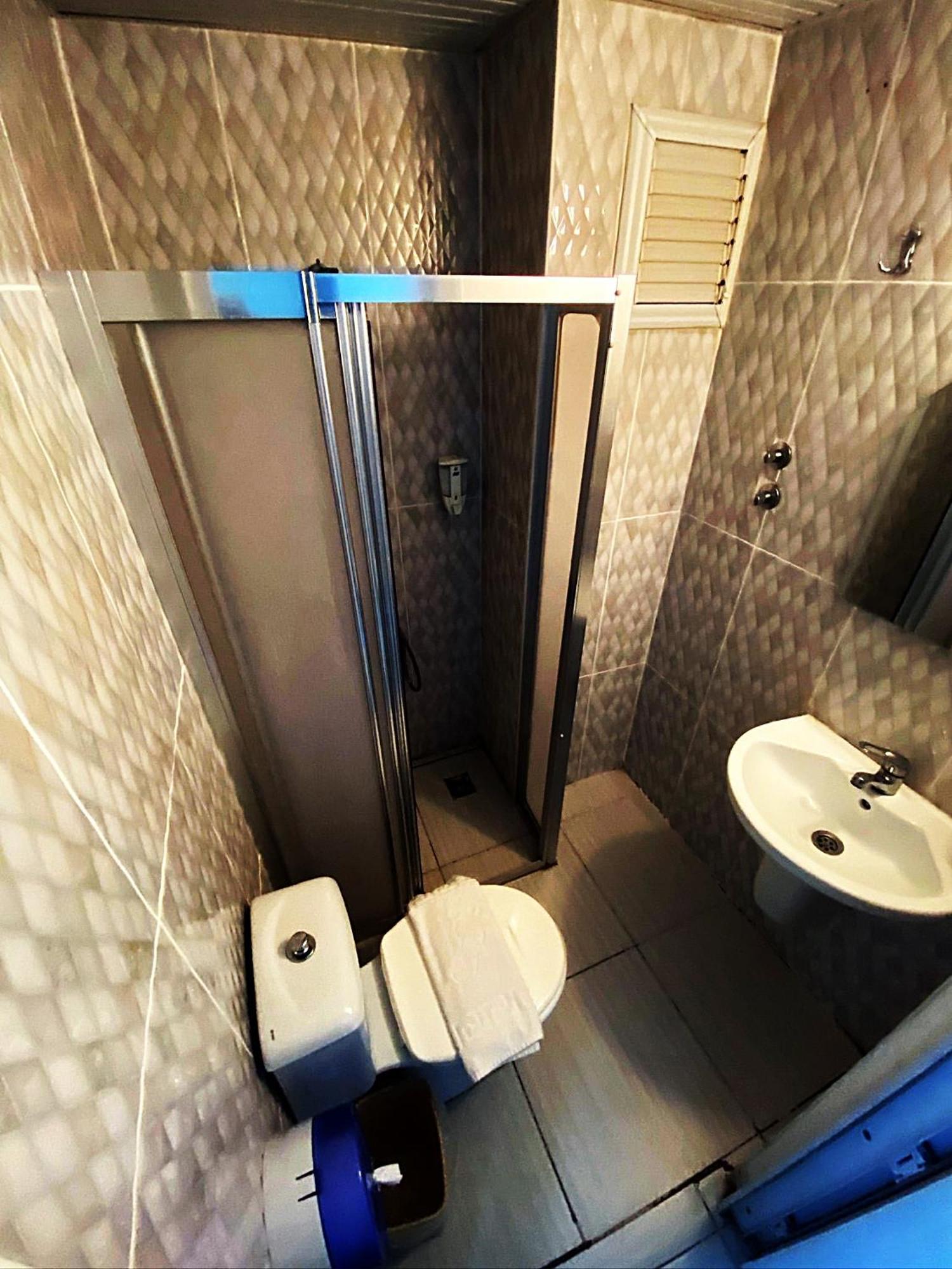 Royal Ezel Hotel Antalia Esterno foto