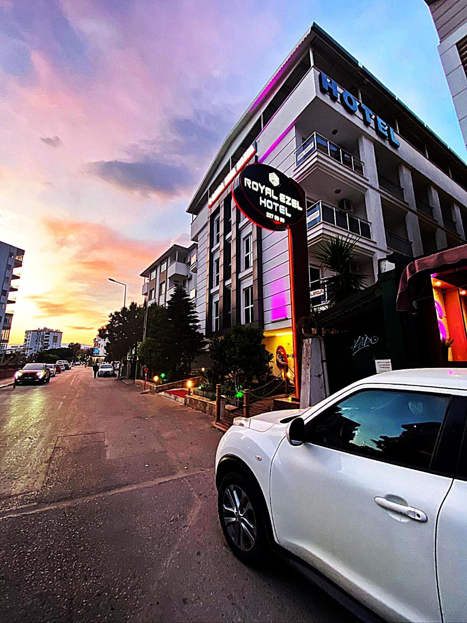 Royal Ezel Hotel Antalia Esterno foto